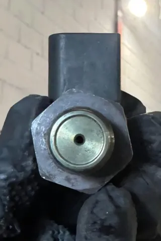 Sensor Presión Combustible Bosch BMW