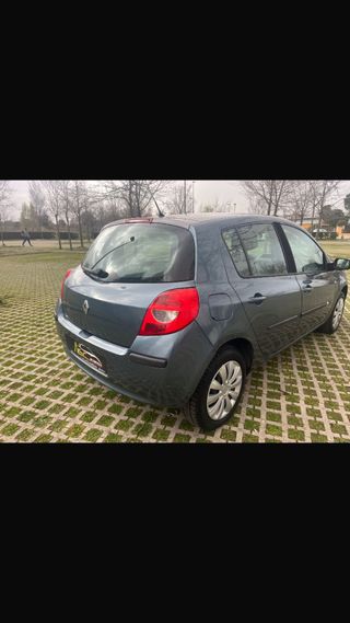 Renault Clio 2006. 1.5 diesel Etiqieta B