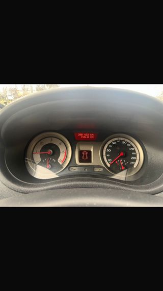 Renault Clio 2006. 1.5 diesel Etiqieta B