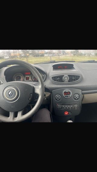 Renault Clio 2006. 1.5 diesel Etiqieta B
