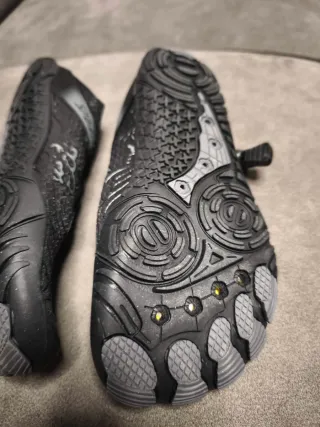 Zapatillas barefoot negras, talla 35