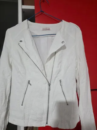 Chaqueta blanca tela
