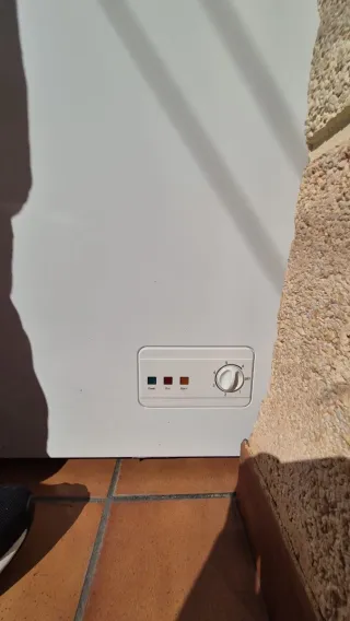 Arcón Congelador KUNFT - MODELO KCF1897 WH