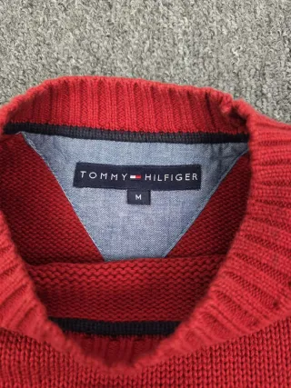 Jersey Tommy Hilfiger Rojo Logo Talla M