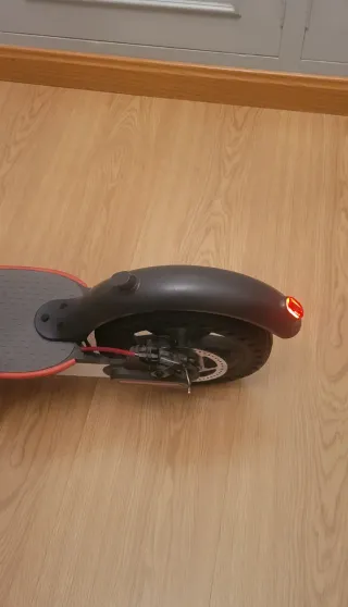 Patinete Xiaomi con amortiguación