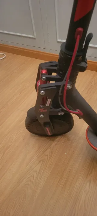 Patinete Xiaomi con amortiguación