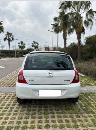 Renault Clio 2010