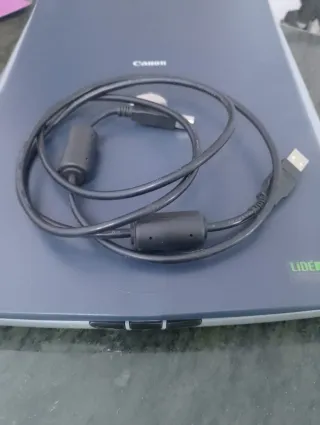 Scanner Canon CanoScan LiDE 20