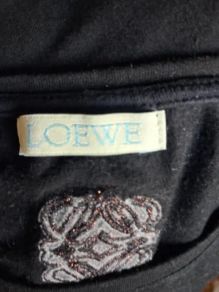 Camiseta Loewe Anagrama Relieve Negra