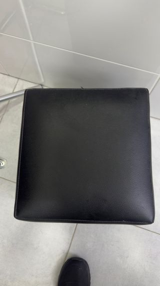 2 Puff otomana negro piel sintética