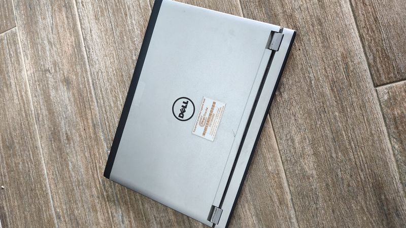 Portátil Dell Latitude 3330 Negro/Plateado afbeelding 2