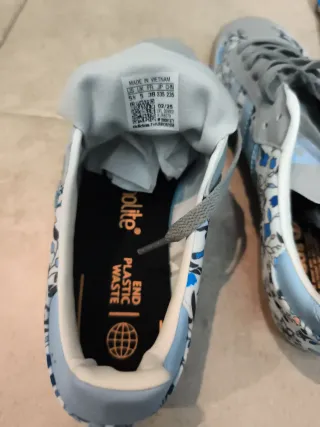 Adidas Botines Estampados Azul y Gris