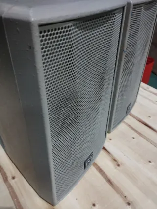 Altavoces Martin Audio AQ6 (Pareja) REPARAR