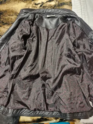 Cazadora de cuero negra mujer