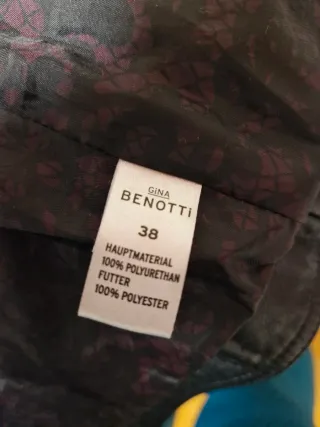 Cazadora de cuero negra mujer