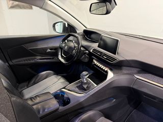 Peugeot 5008 2018