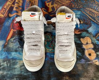 Nike Blazer Mid '77 Talla 45 Beige/Blanco