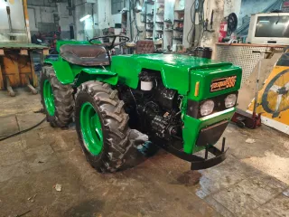 Pasquali 996 Tractor