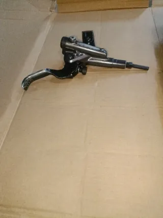 Freno XT M8100 y Mando Cambio XT M8000 2/3 platos