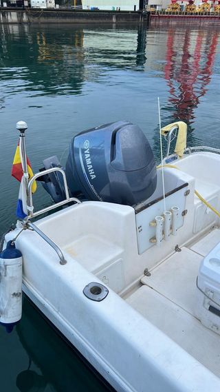 Embarcación open Playamar 520 Yamaha 100cv
