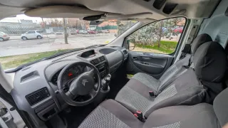 Alquiler furgoneta para mudanzas y portes por dias