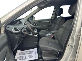 Renault Scenic 2010 1.9 130cv pegatina b