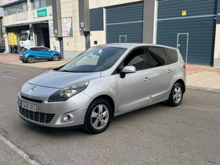 Renault Scenic 2010 1.9 130cv pegatina b