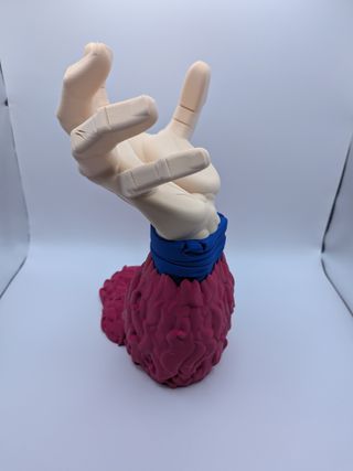 Soporte mando inspirado SSJ4 Dragon Ball