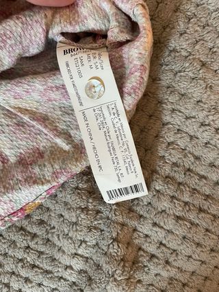 Camiseta Brownie floral S-M 100% viscosa