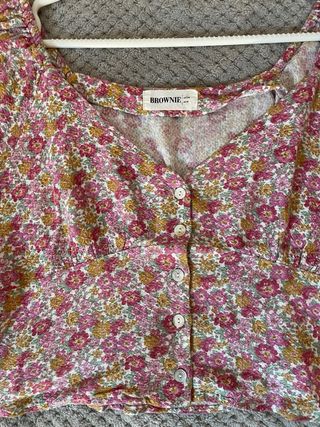 Camiseta Brownie floral S-M 100% viscosa