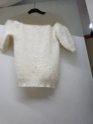 Jersey blanco peludo manga corta