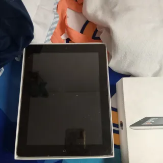 Apple iPad 16GB Plata