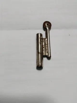 Mechero antiguo con rueda