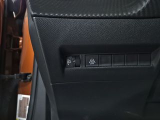 Peugeot 2008 Active Pack Puretech 100 S&S 6 Vel. MAN