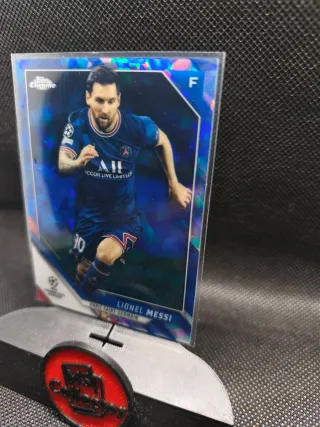 Lionel Messi Topps Chrome Sapphire