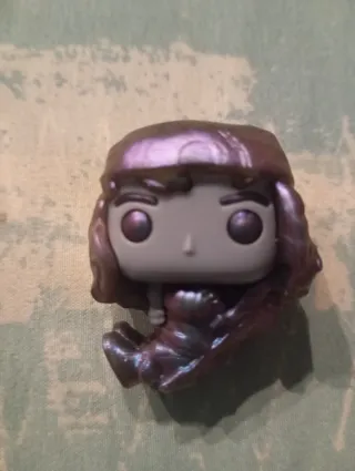 Figura Eddie Mundo del Revés Kinder Joy