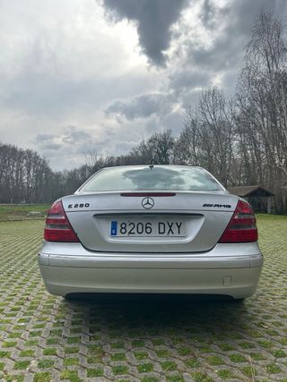 Mercedes-Benz E280 GLP (ETIQUETA ECO)