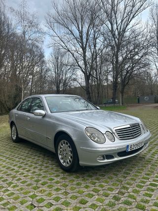 Mercedes-Benz E280 GLP (ETIQUETA ECO)