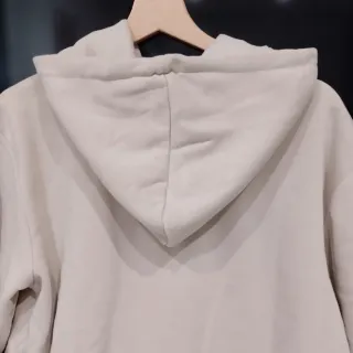 Sudadera beige con Minnie Mouse