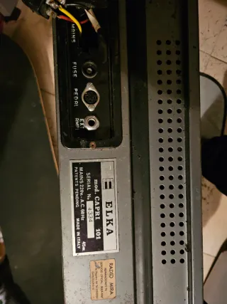 Teclado Elka Capri 101 de los '70s