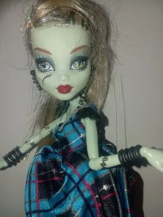 Muñeca Monster High Frankie Stein