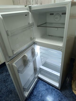 Nevera combi Sauber en perfecto estado