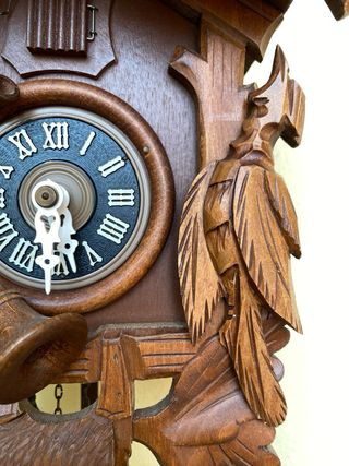 Orologio a cucù con cervo