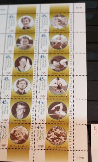 (497/515)TANTISSIME SERIE NUOVE CON LIBRETTI