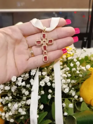 Cruz Fallera con piedra