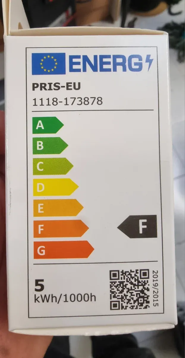 Bombillas LED 5W 220v blanco cálido. Usadas