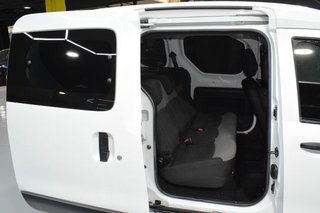 Dacia Dokker Essential 1.6 75kW (100CV) GLP -18 4 P