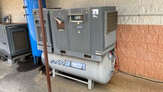 Compresor de tornillo Hertz HGS 15