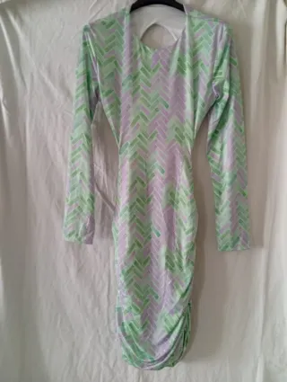 Vestito scollato  corto con stampa geometrica