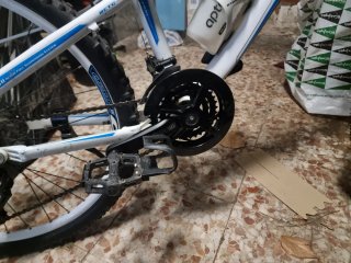 Bicicleta Montaña Berg Blanca. 3 platos y 9 marcha